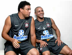 Ronaldo e Roberto Carlos